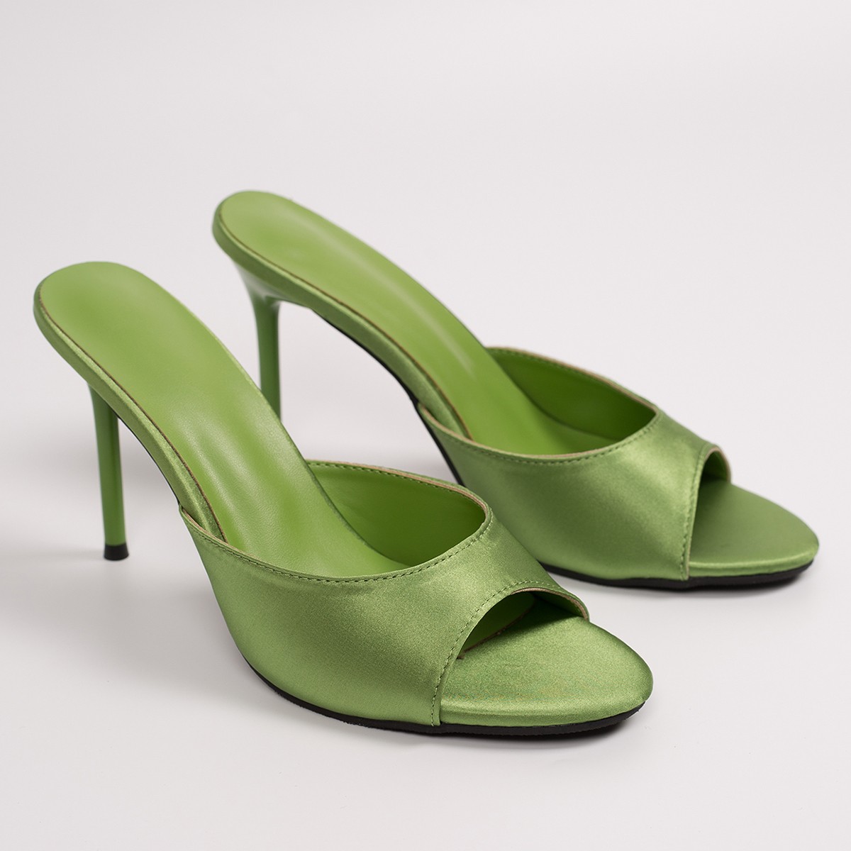 Sandálias de Salto Alto Femini - Women Formal Wear With Shoes avaliação e preço